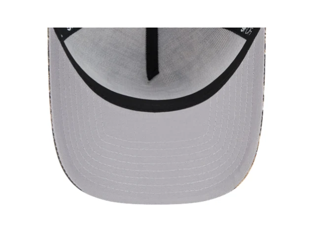New Era Bull Snapback Hat - Camo - Image 7