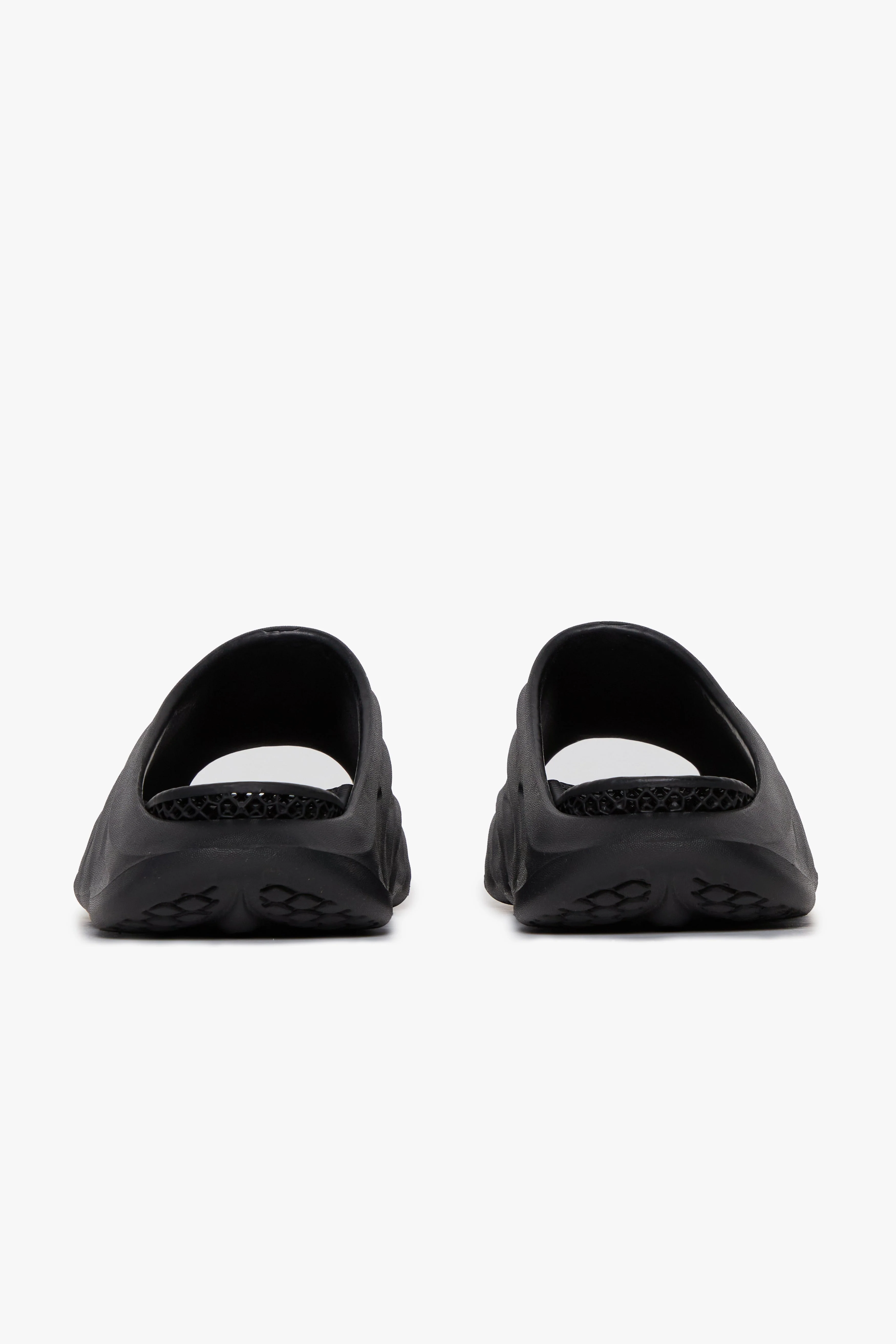 6Th Nbrhd Slides - Comfort Slide Sandals Black - Image 9