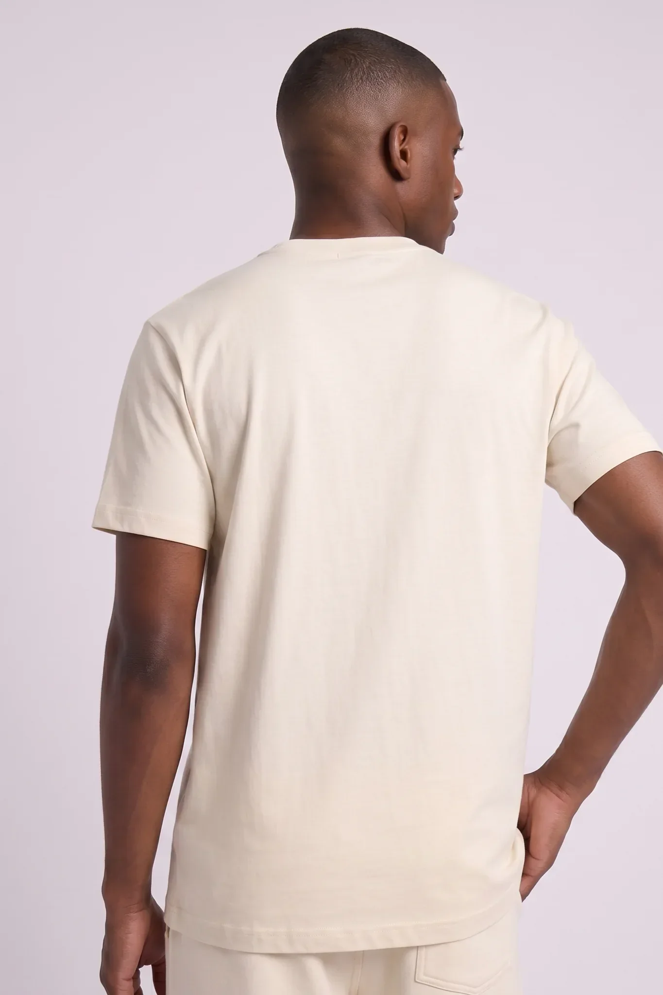 6Th Nbrhd Men's T-Shirt Cream - Image 4