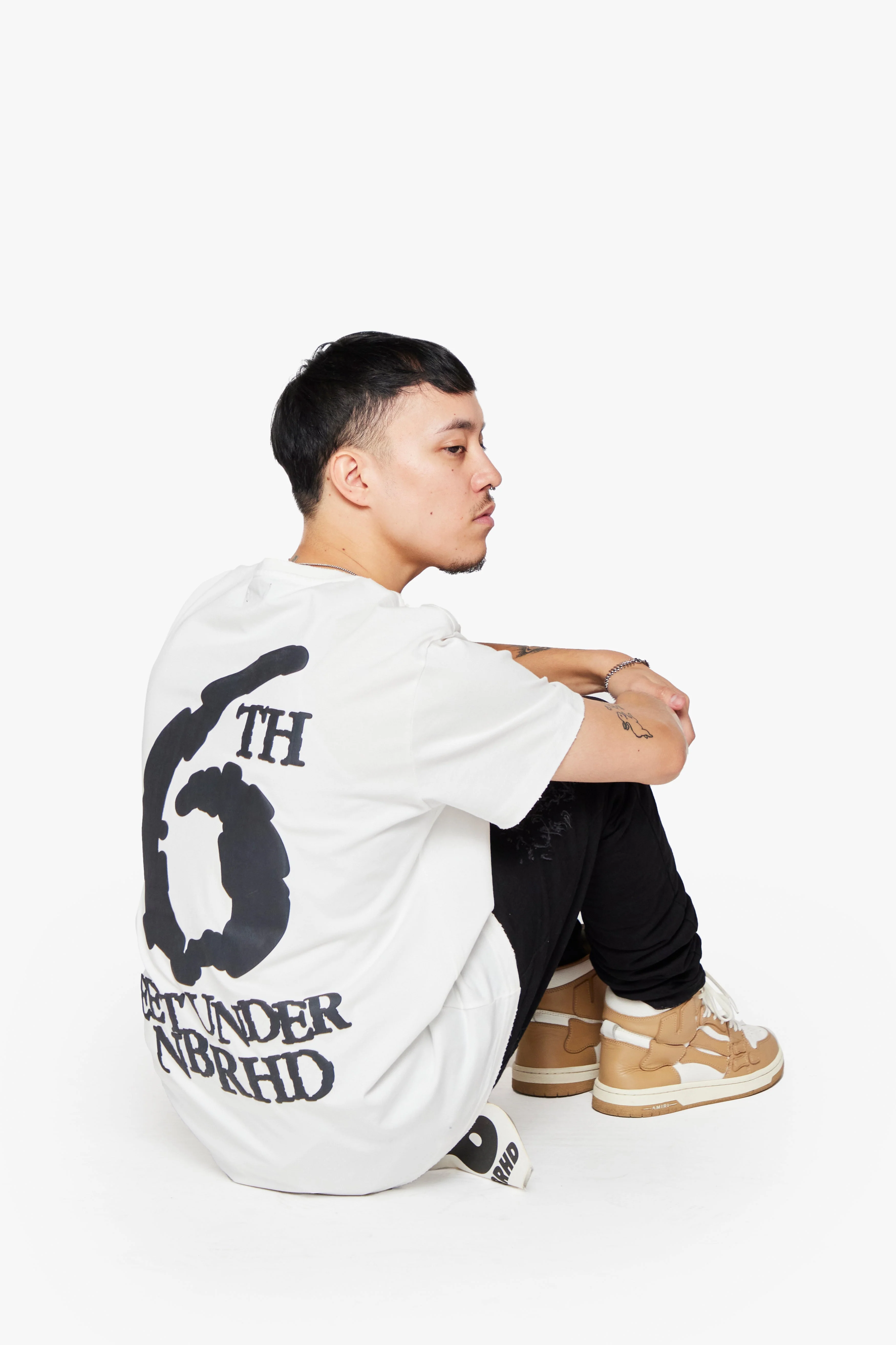 6TH NBRHD Outlate T-Shirt White - Image 5