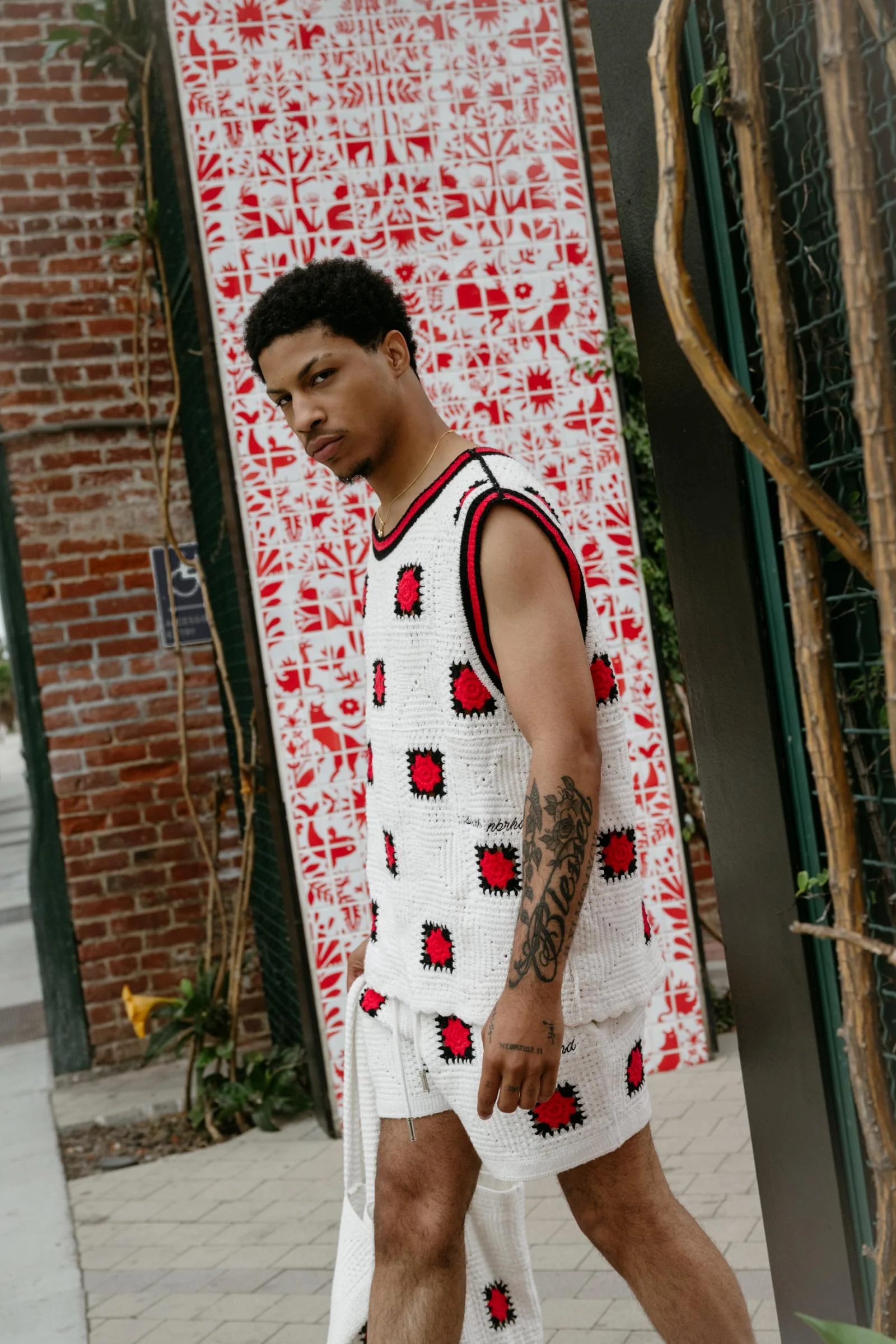 6Th Nbrhd Antalia Tank Top White - Black - Image 5