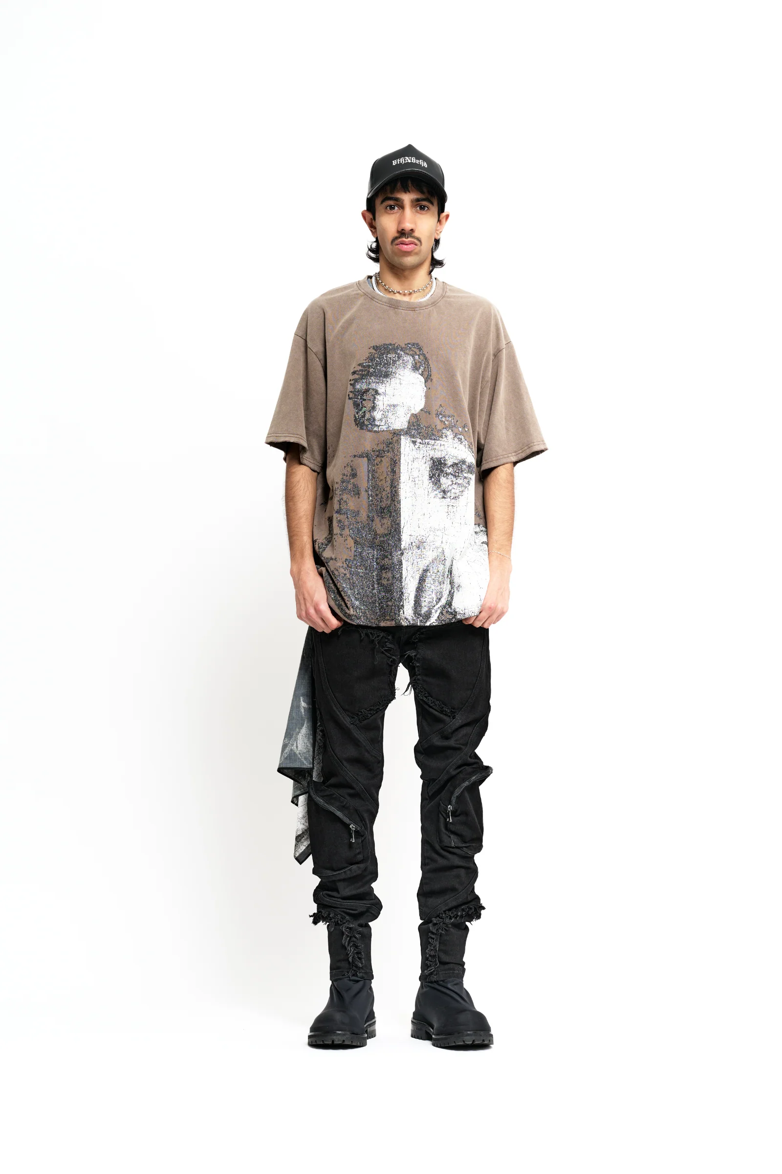 6Th Nbrhd Ashes Men's T-Shirt Vtg Mocha - Image 8
