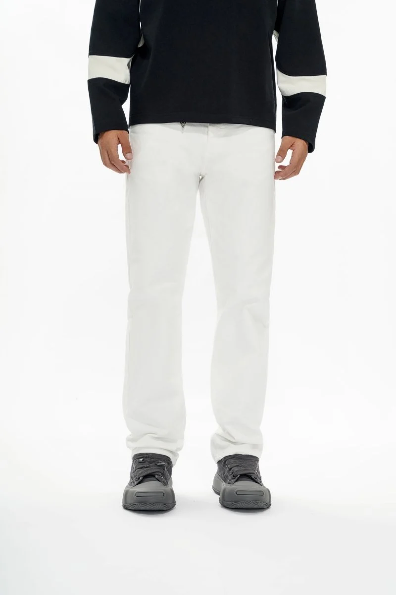 Valabasas Minimal Jeans - Structured Fit White - Image 3