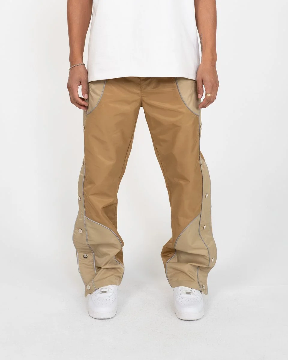 Eptm Panel Jogger-Pants - Reflective Khaki - Image 2