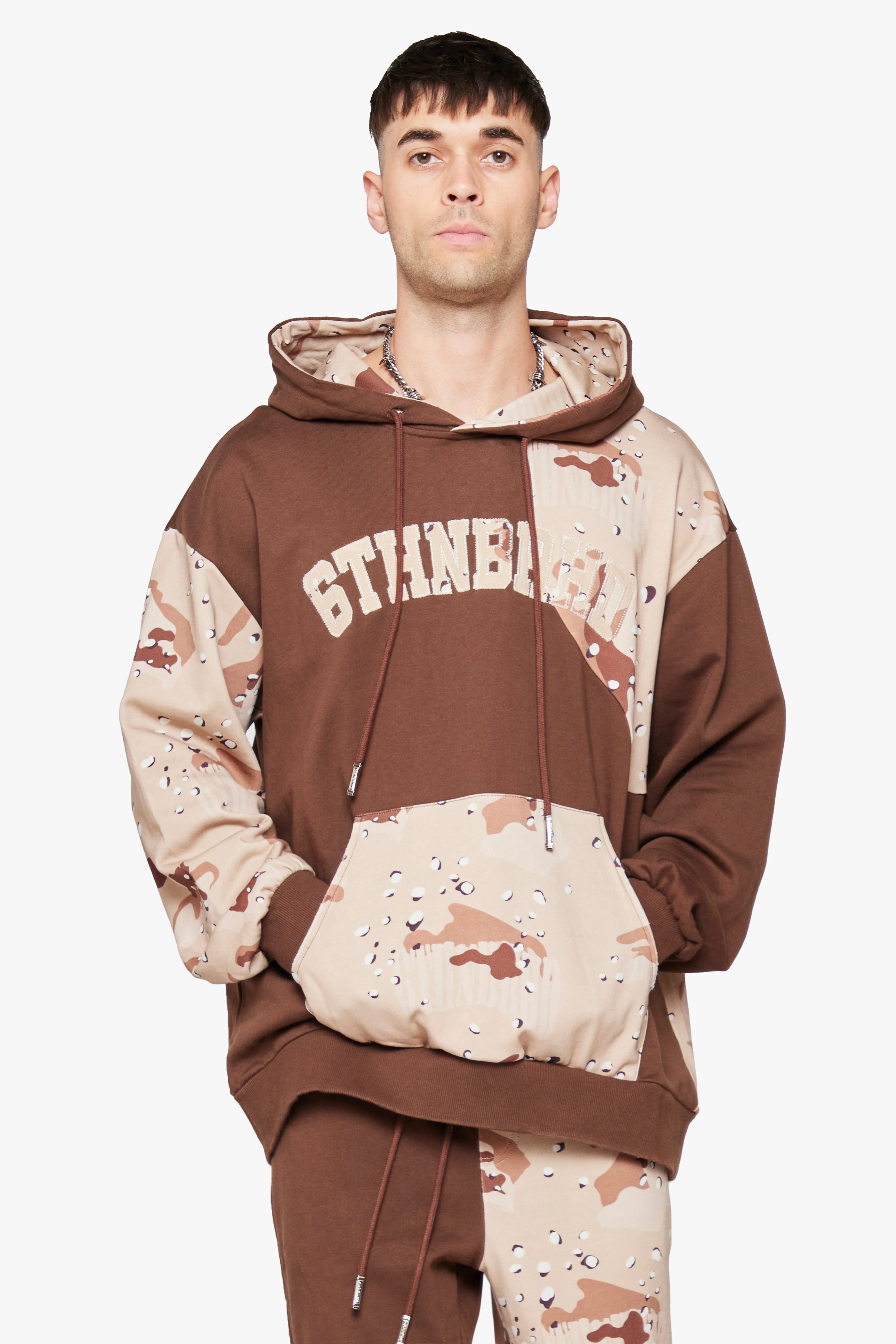 6Th Nbrhd Fort Men's Hoodie Desert Camo - Image 9