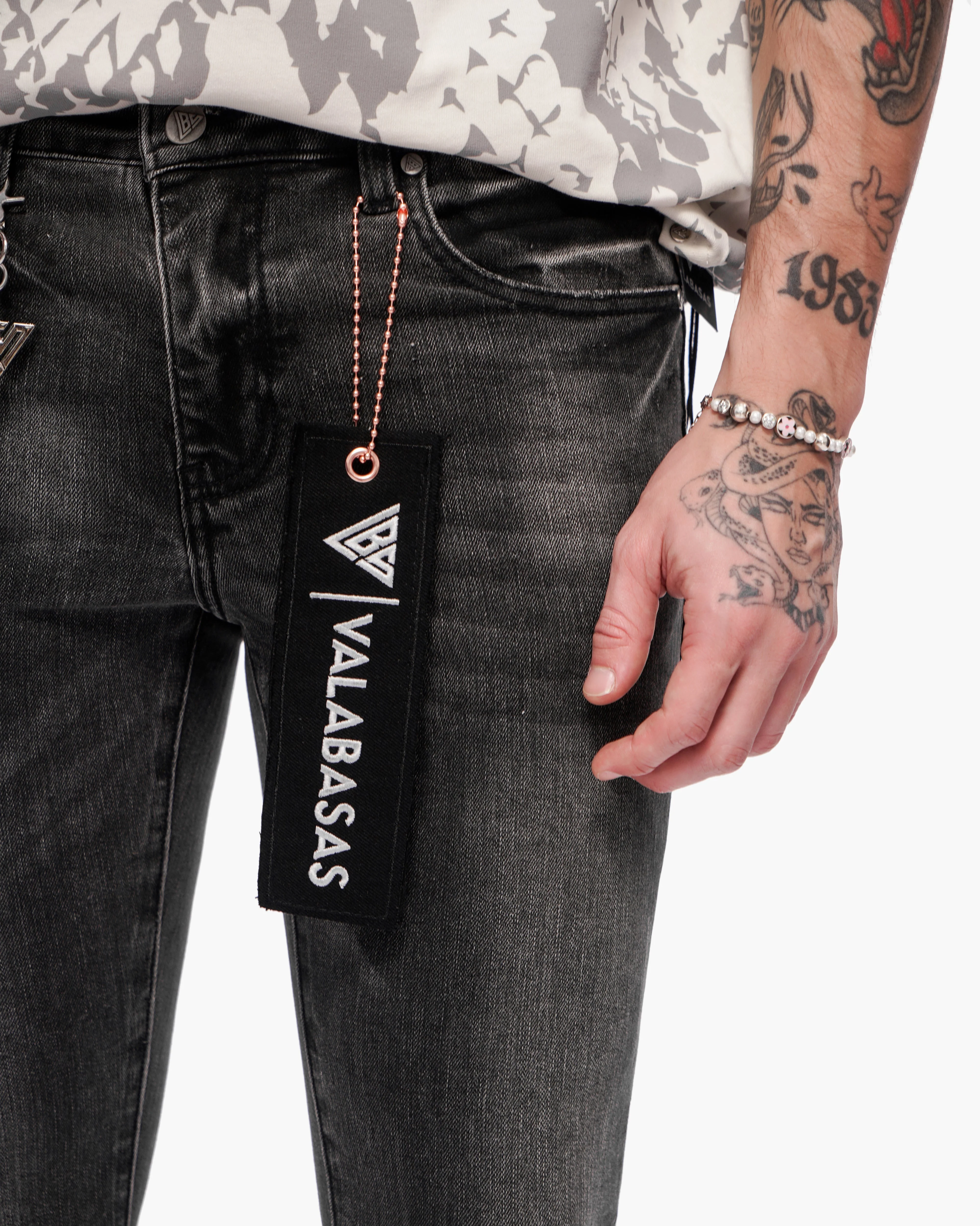 Valabasas Hikari Jeans - Stacked Grey Wash - Image 3