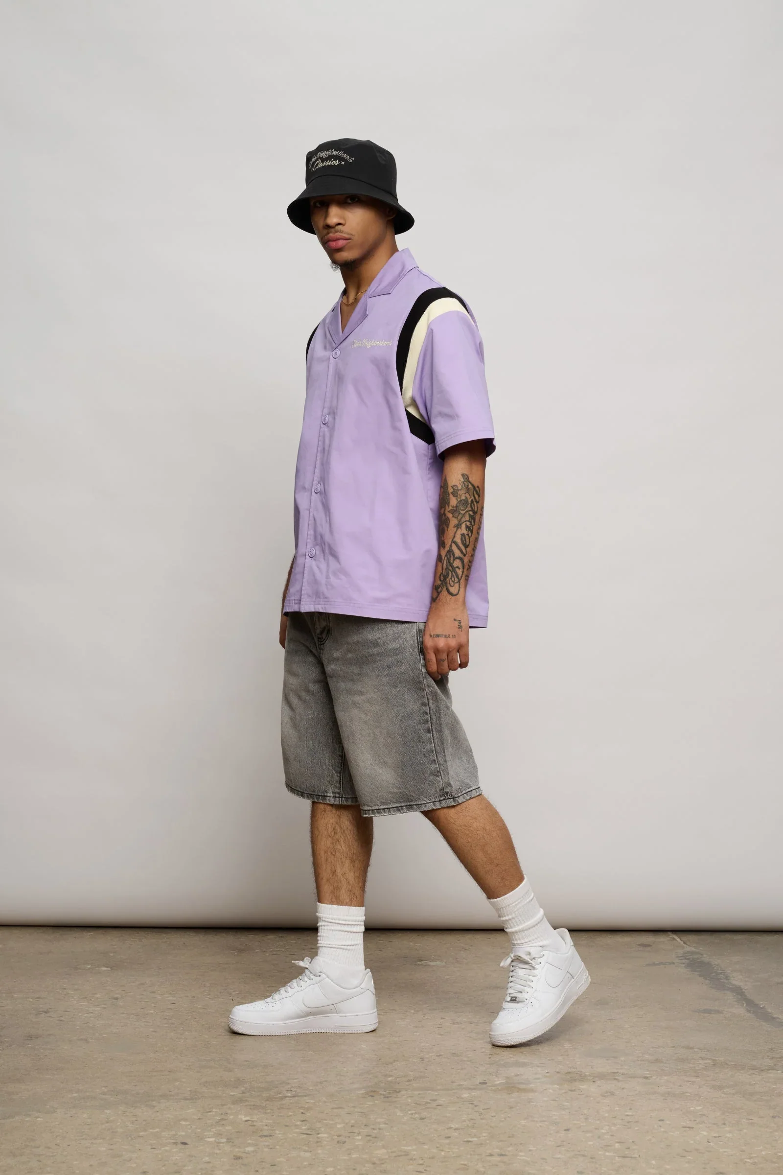 6Th Nbrhd Shoulder Stripe Shirt - Boxy Fit Purple - Image 4