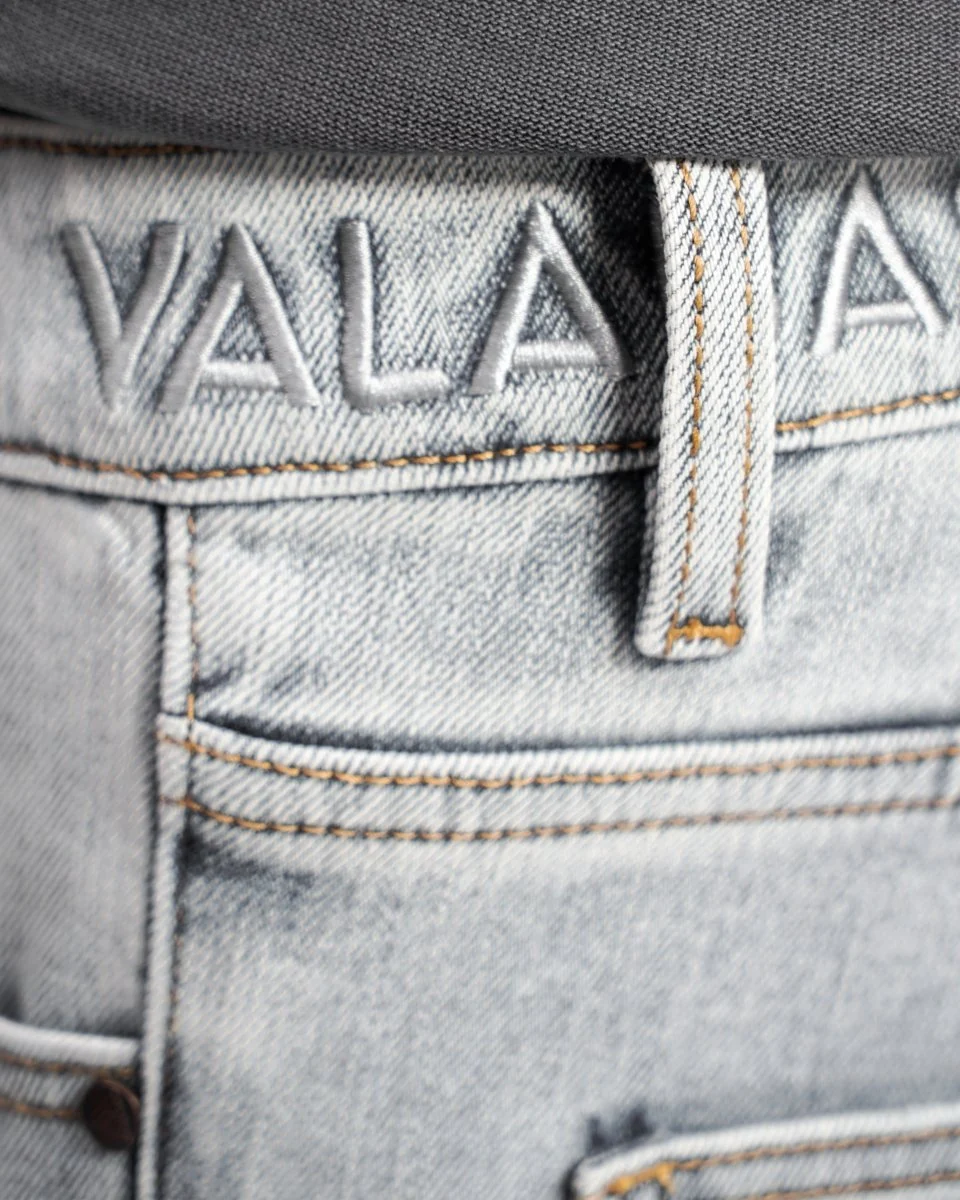 Valabasas Flex Jeans - Embroidered Denim Blue - Image 4