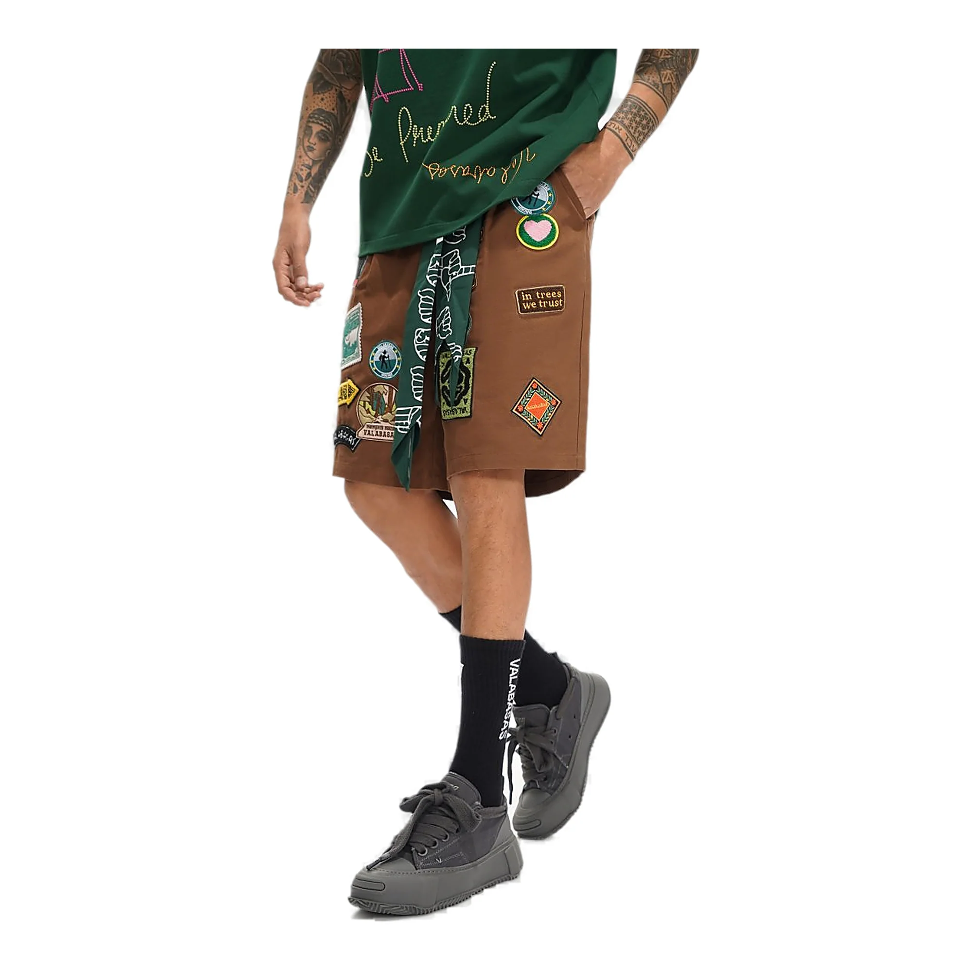 Valabasas Badge Shorts - Relaxed Fit Brown