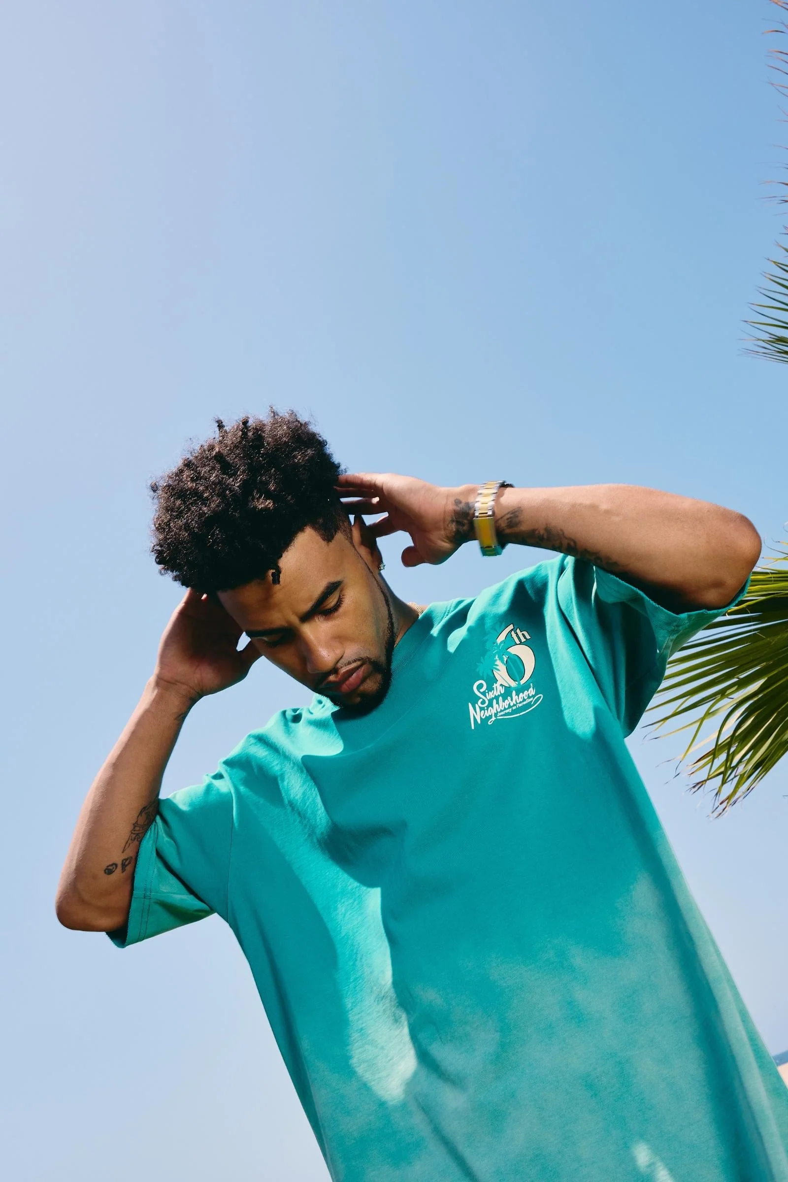 6Th Nbrhd Paradise Men's T-Shirt Aqua - Image 14