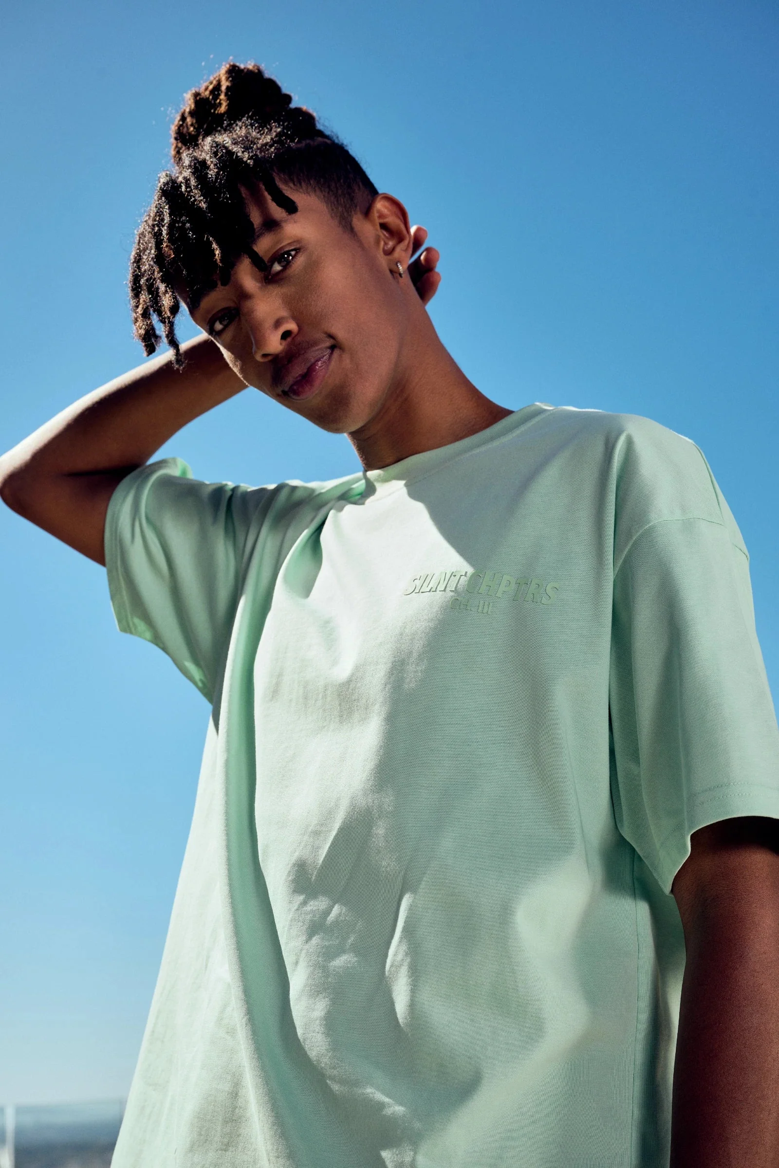 Silnt Chptrs Logo T-Shirt - Oversized Green - Image 6