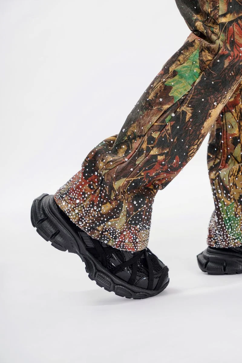 Valabasas Camo Youth Jeans - Stacked - Image 16