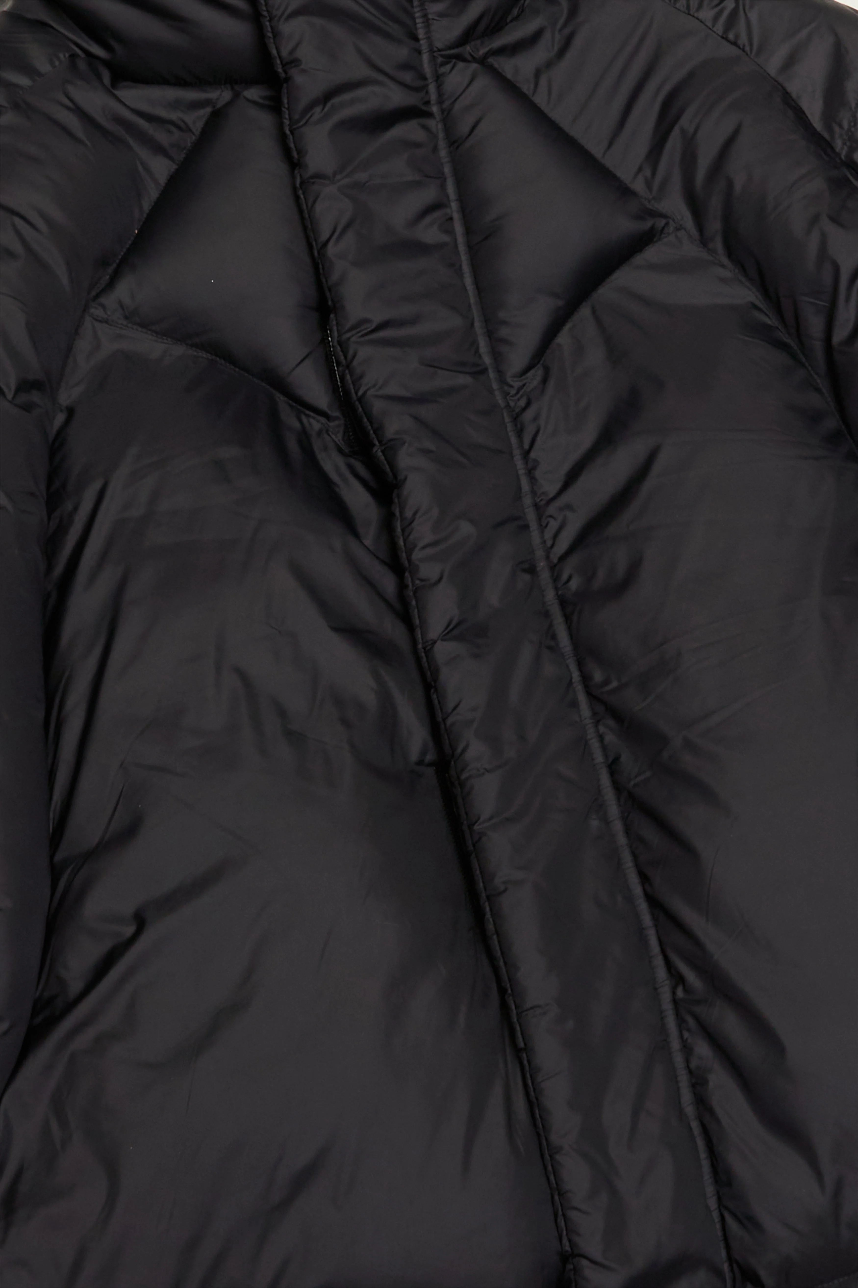 Silnt Chptrs Runner Puffer Jacket - Cropped Black - Image 6