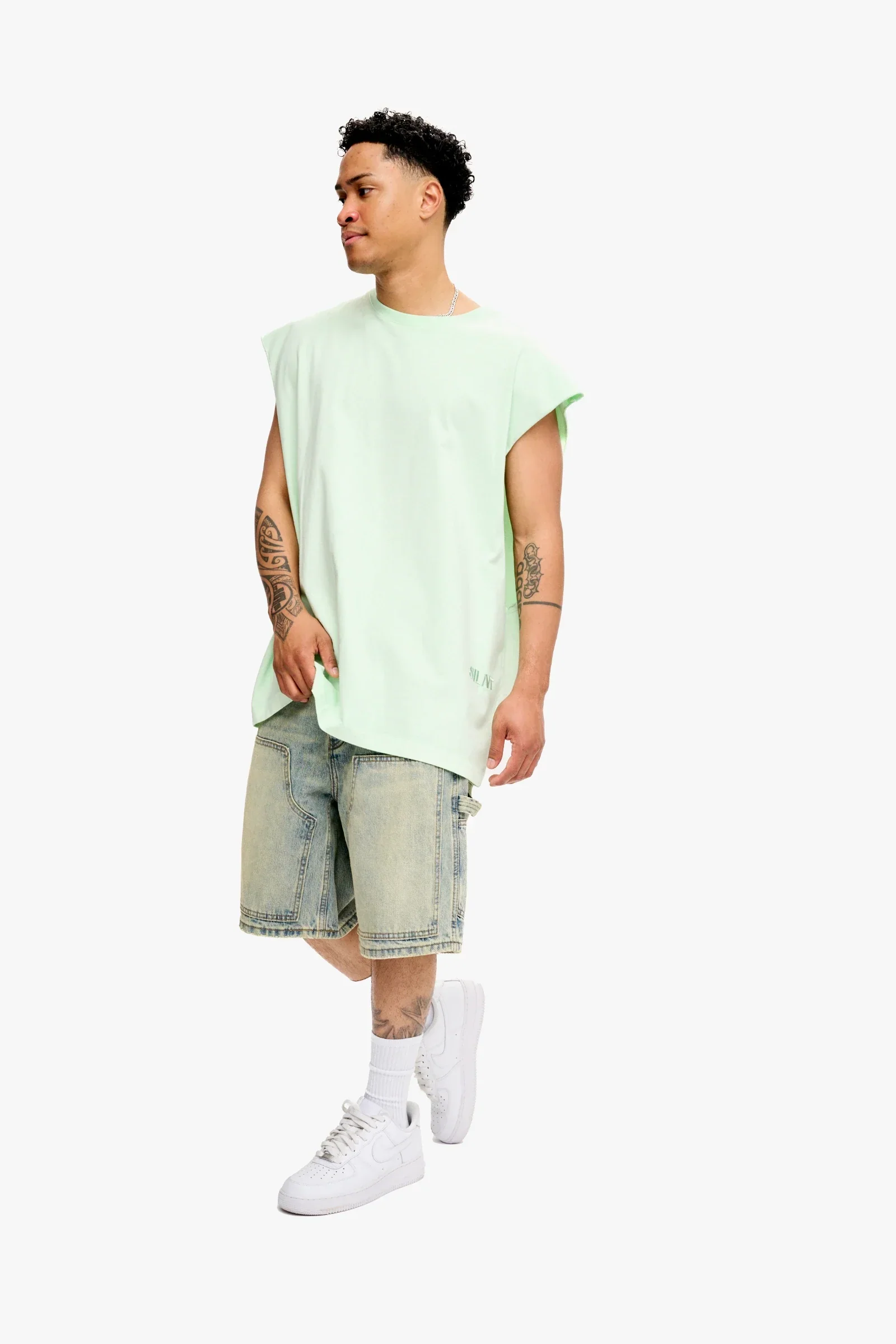 Silnt Chptrs Raw T-Shirt - Sleeveless Green - Image 6