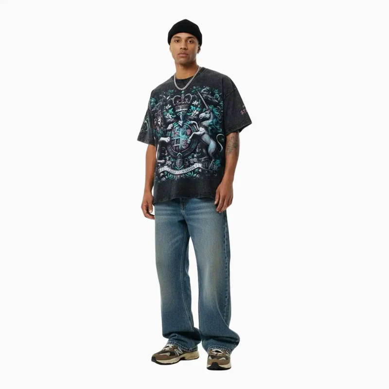 Stray Regal Emblem T-Shirt - Black - Image 4