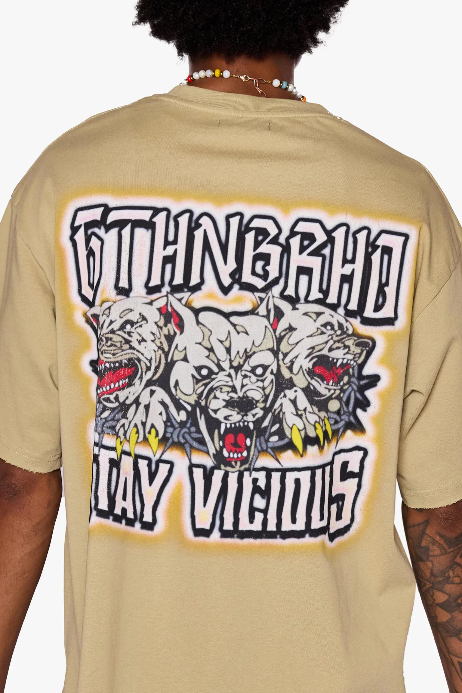 6Th Nbrhd Stay Vicious Men's T-Shirt Sand - Image 6