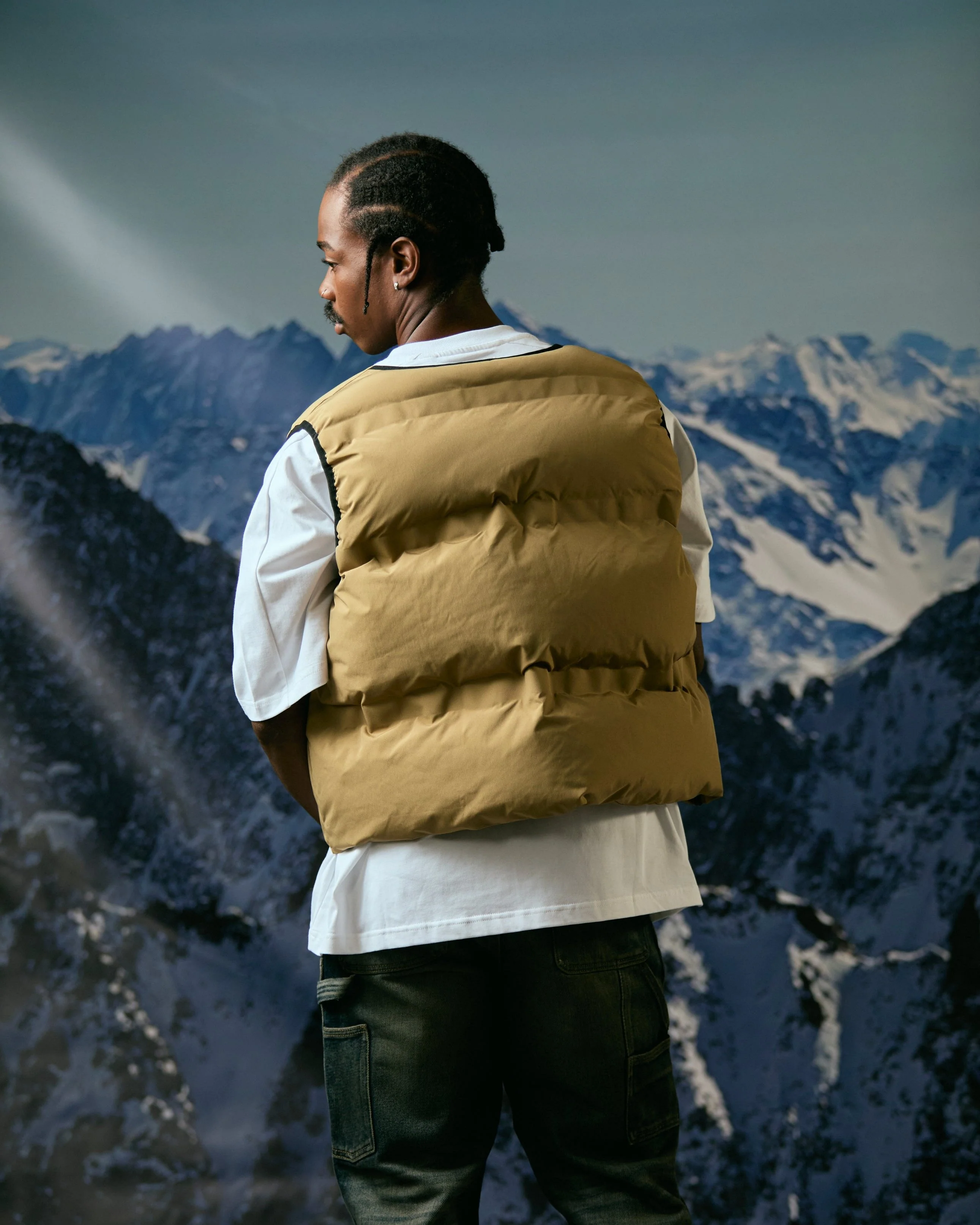 Silnt Chptrs Boxy Vest - Cropped Khaki - Image 5