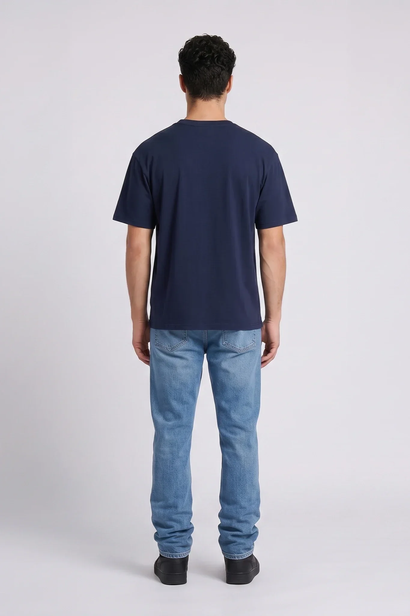 6Th Nbrhd Trophy Men's T-Shirt Navy - Image 7
