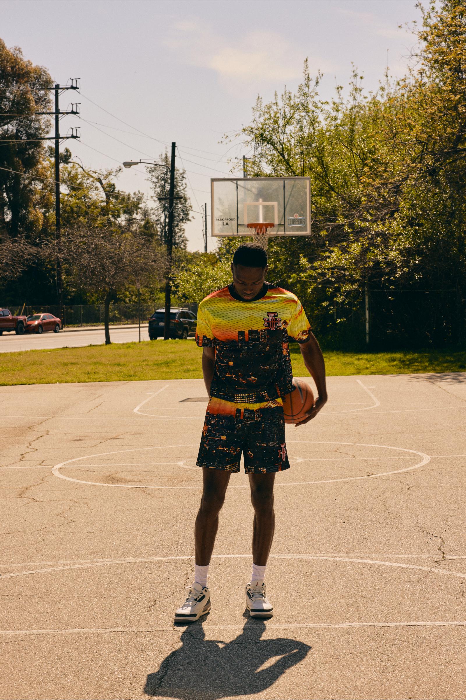 6Th Nbrhd Try-Outs Men's Shorts Org Multi - Image 15